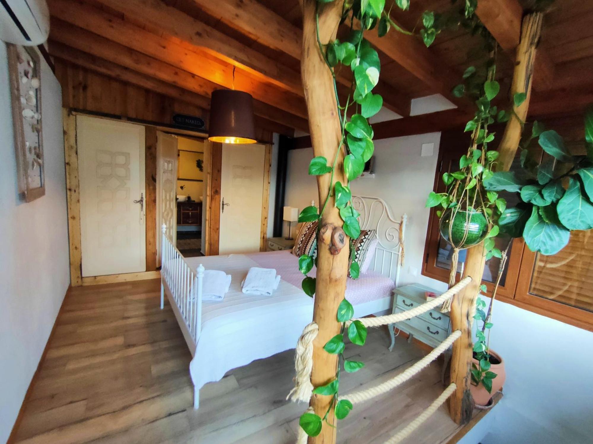 Casa Mona- Andalucian Mountain Village Getaway 圭哈尔谢拉 外观 照片